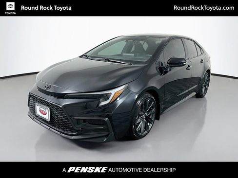 Used 2025 Toyota Corolla SE FWD image 1