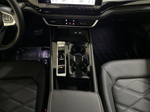 New 2026 Volkswagen Atlas Cross Sport SE AWD/4WD image 34