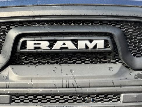 Used 2022 RAM 1500 Classic SLT image 45