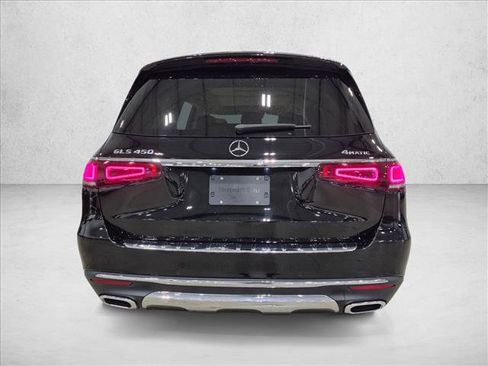 Used 2023 Mercedes-Benz GLS 450 4MATIC image 7