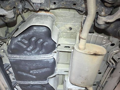 Used 2011 Ford Escape XLT FWD image 28