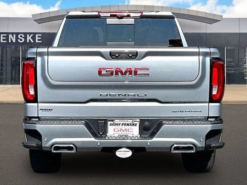 New 2026 GMC Sierra 1500 Denali w/ Technology Package AWD/4WD image 4