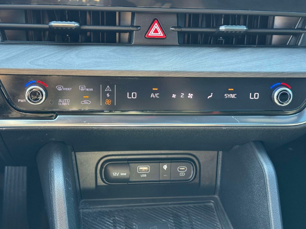Used 2023 Kia Sportage X-Line w/ X-Line Premium Package AWD/4WD image 27