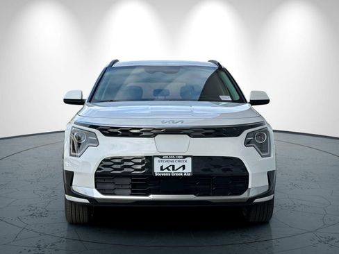 New 2026 Kia Niro Wind FWD image 9