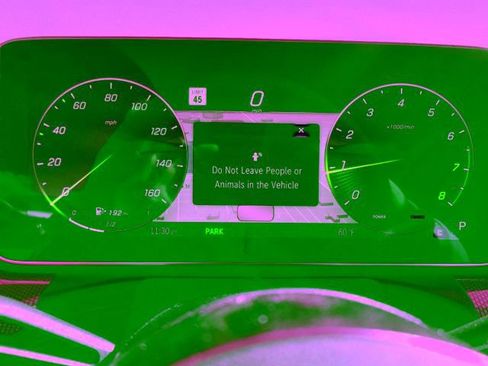Certified 2026 Mercedes-Benz CLE 300 4MATIC Coupe image 13