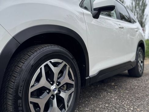 Certified 2024 Subaru Forester Premium AWD/4WD image 45