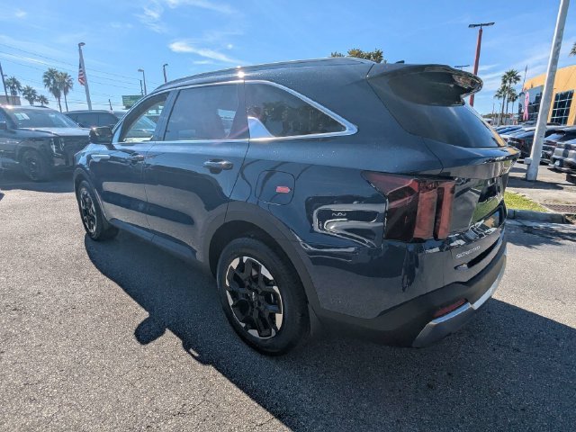 New 2026 Kia Sorento S FWD image 4