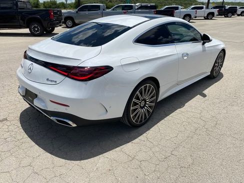 Used 2025 Mercedes-Benz CLE 300 4MATIC Coupe image 6