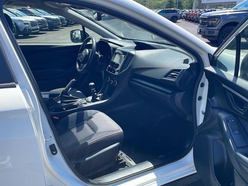 Used 2023 Subaru Crosstrek 2.0i Premium AWD/4WD image 27