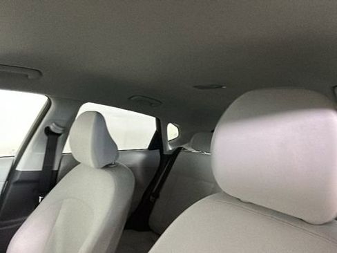 Certified 2025 Hyundai Kona SEL AWD/4WD image 13