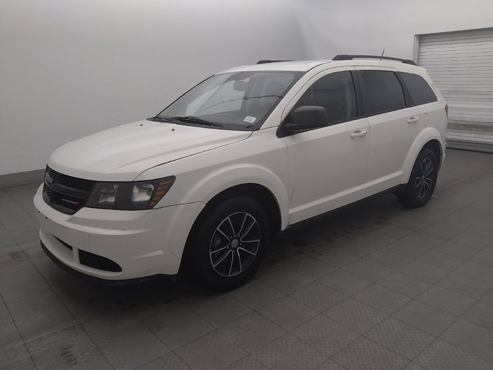 Used 2017 Dodge Journey SE w/ Flexible Seating Group FWD image 2