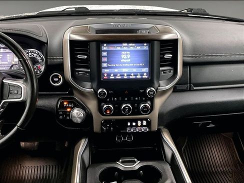 Used 2021 RAM 1500 Laramie AWD/4WD image 18