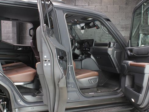 Used 2025 Toyota Land Cruiser Premium Package image 29