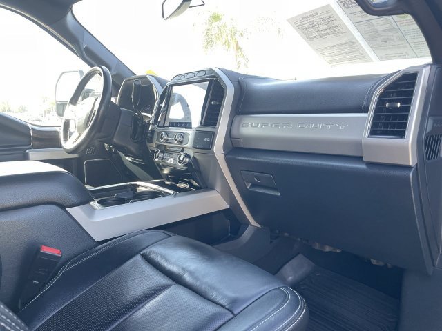 Used 2022 Ford F250 Lariat w/ Lariat Ultimate Package AWD/4WD image 29