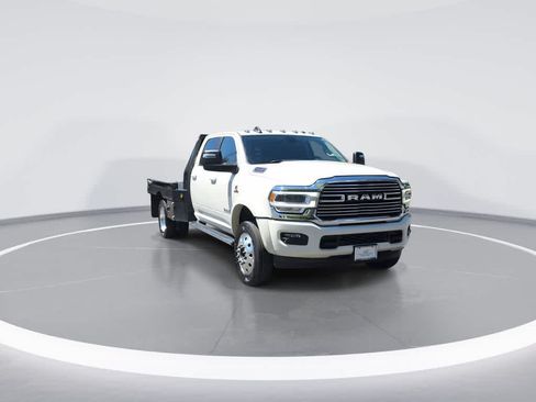 Used 2024 RAM 4500 Laramie AWD/4WD image 3