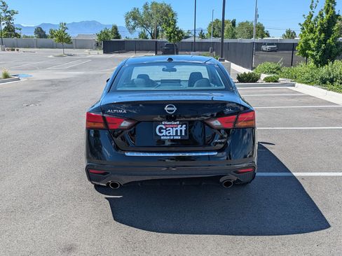 Used 2023 Nissan Altima 2.5 SL AWD/4WD image 7