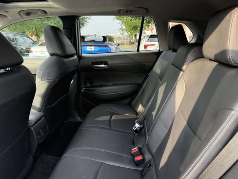 Used 2026 Toyota Corolla Cross XLE w/ Convenience Package AWD/4WD image 17