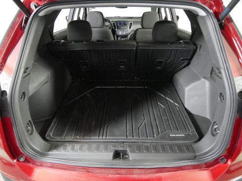 Used 2023 Chevrolet Equinox LT FWD image 18