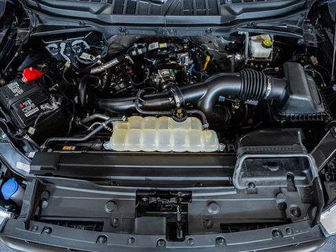 Certified 2023 Ford F150 Lariat w/ Equipment Group 502A High image 27