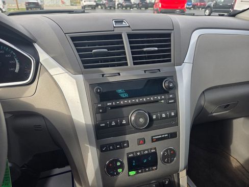 Used 2011 Chevrolet Traverse LT w/ Personal Connectivity Package image 15