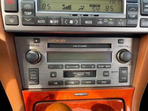 Used 2003 Lexus SC 430 Convertible image 50