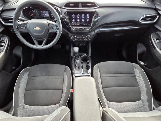 Certified 2023 Chevrolet TrailBlazer LT w/ Convenience Package FWD image 12