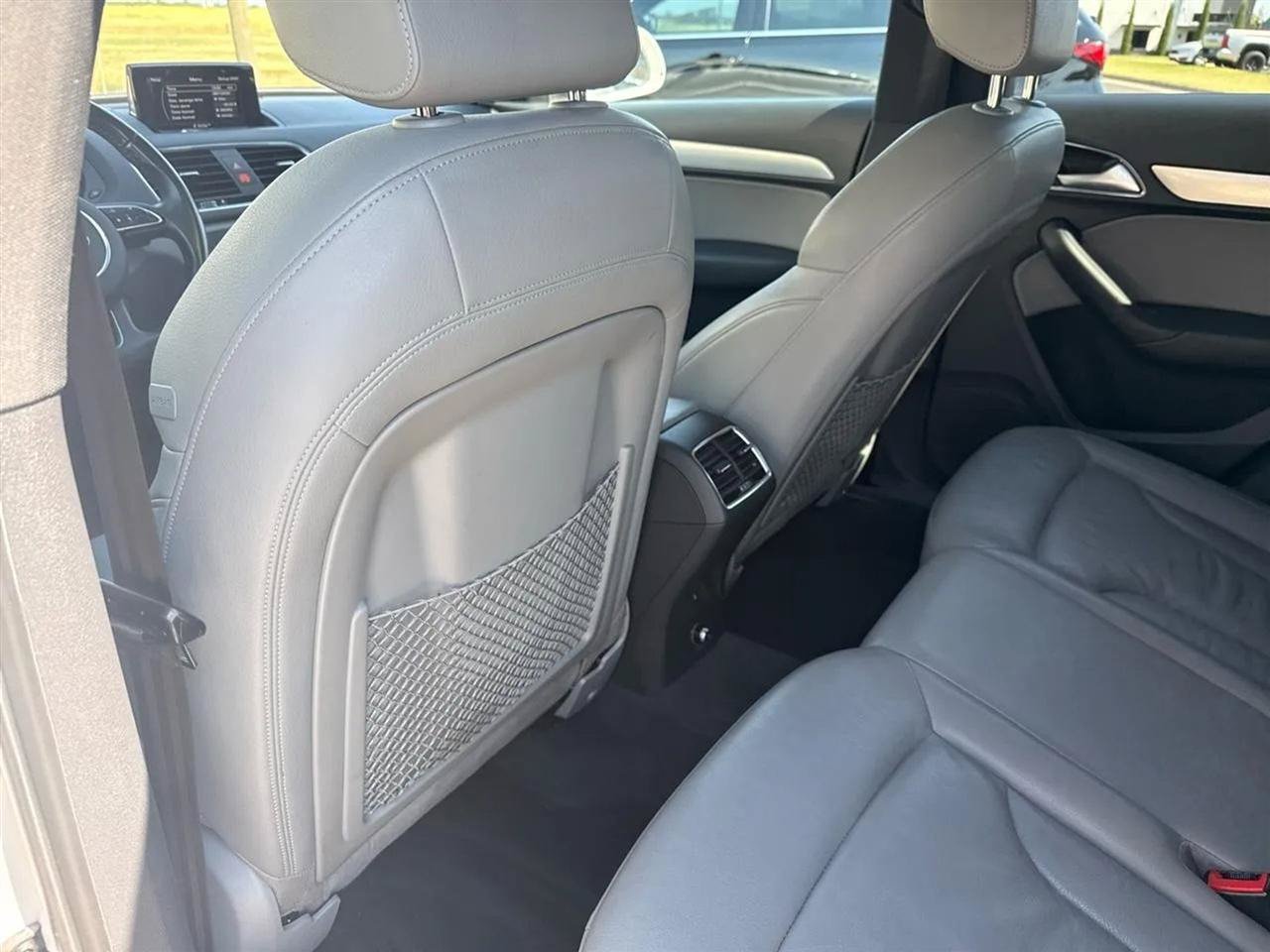 Used 2018 Audi Q3 2.0T Premium w/ Convenience Package FWD image 42