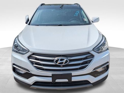 Used 2018 Hyundai Santa Fe Sport FWD image 3