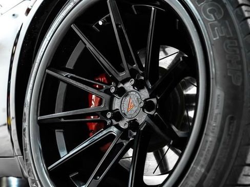 Used 2015 Dodge Challenger R/T Scat Pack image 16