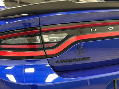 Used 2022 Dodge Charger Scat Pack RWD image 38