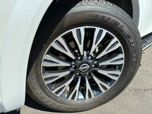 Used 2023 Nissan Armada SL w/ Midnight Edition Package RWD image 10