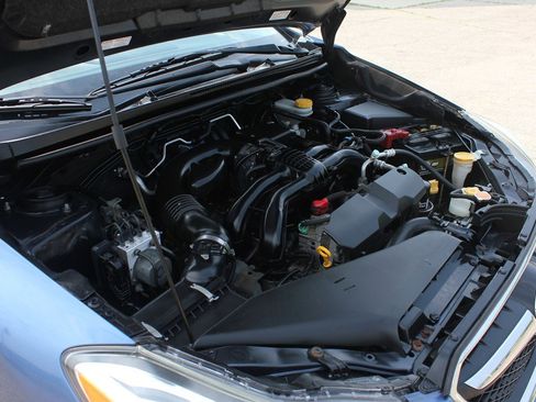 Used 2015 Subaru Crosstrek 2.0i Premium image 54