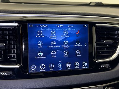 Used 2018 Chrysler Pacifica Touring Plus w/ S Appearance Package FWD image 26