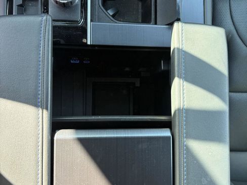 Used 2023 Toyota Sequoia Platinum image 17