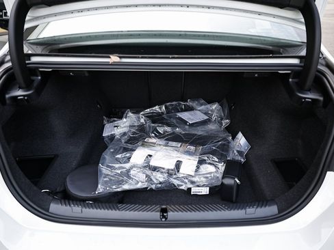 New 2026 BMW 530i w/ Premium Package image 29