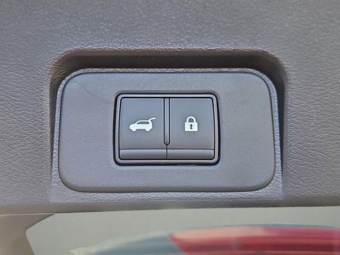 New 2026 Nissan Rogue SV AWD/4WD image 12