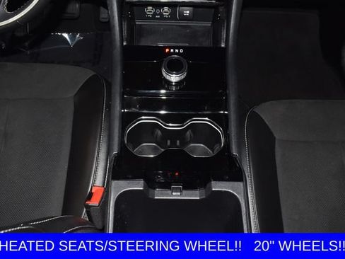 Used 2023 Jeep Grand Cherokee Altitude AWD/4WD image 19