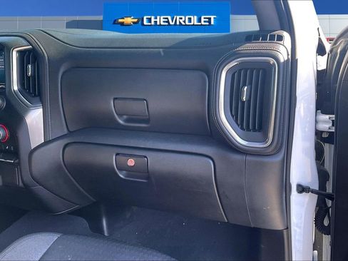 Used 2021 Chevrolet Silverado 1500 LT image 27