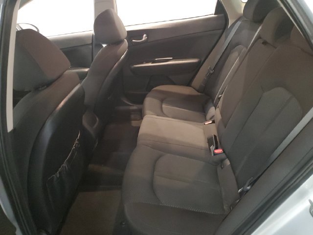 Used 2018 Kia Optima LX FWD image 26