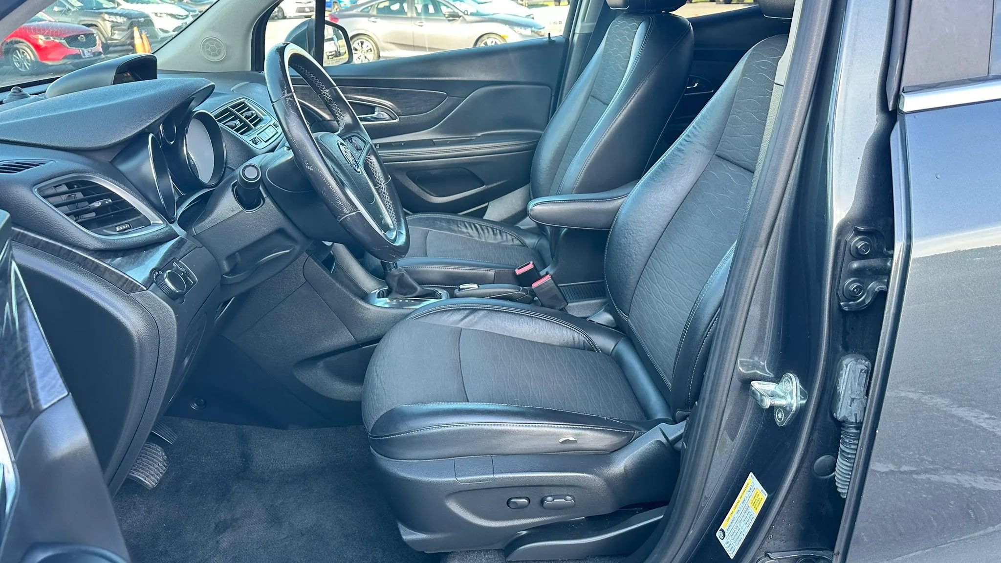 Used 2016 Buick Encore FWD image 10