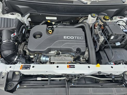 Used 2020 Chevrolet Equinox Premier FWD image 35