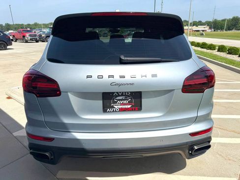 Used 2018 Porsche Cayenne Platinum Edition AWD/4WD image 7