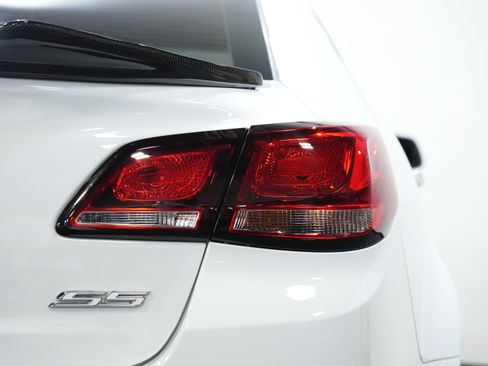 Used 2016 Chevrolet SS image 17