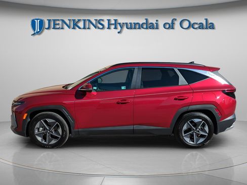 Used 2025 Hyundai Tucson SEL FWD image 6