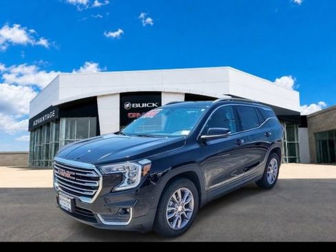 Certified 2023 GMC Terrain SLT w/ LPO, Floor Liner Package FWD image 8