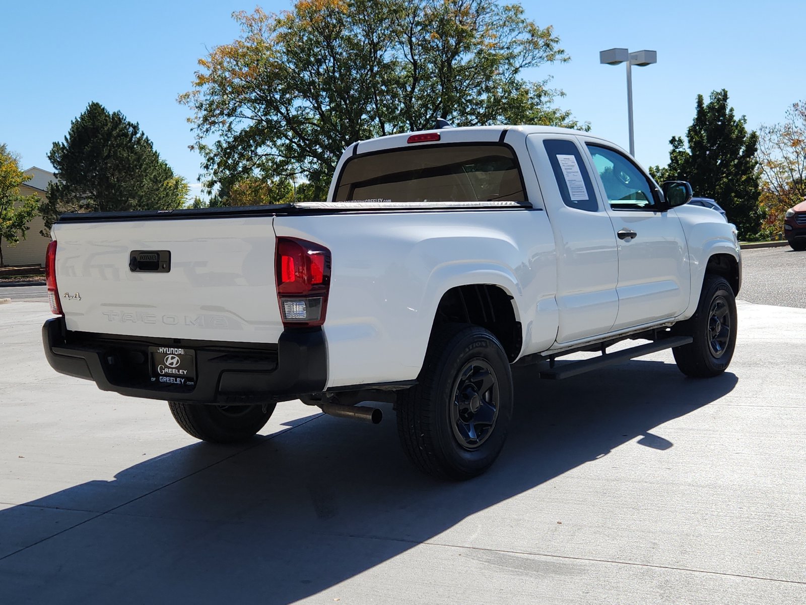 Used 2021 Toyota Tacoma SR AWD/4WD image 5
