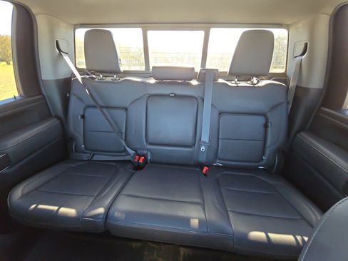 Used 2022 Chevrolet Silverado 2500 LTZ w/ LTZ Premium Package image 21