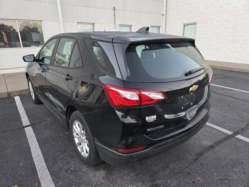 Used 2021 Chevrolet Equinox LS image 6