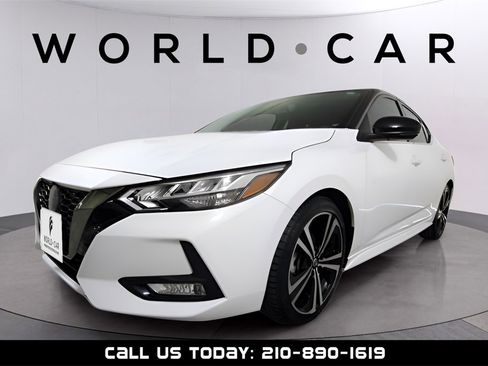 Used 2023 Nissan Sentra SR w/ Electronics Package image 4