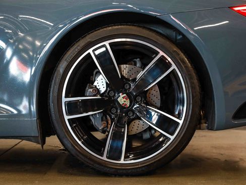 Used 2017 Porsche 911 Carrera image 20